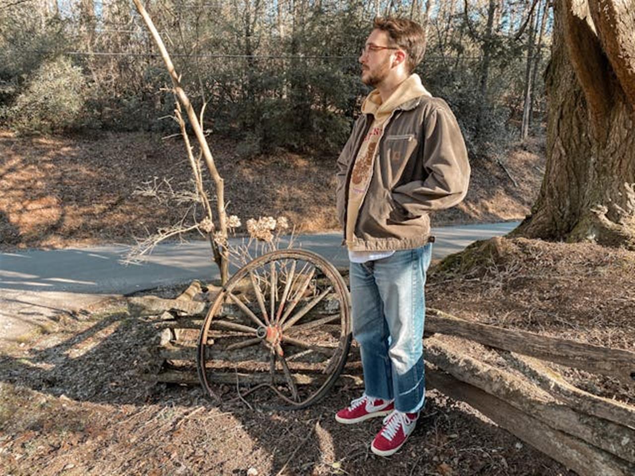 Sådan her kan du opgraderer din stil - køb en Carhartt jakke